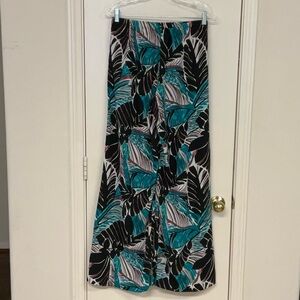 ‼️final must bundle ‼️Tyche Tropical Print Maxi Skirt